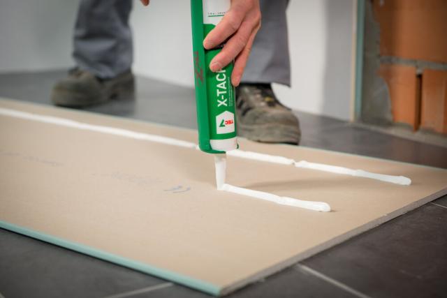 700039_X-tack_2 X-Tack svart 290 ml