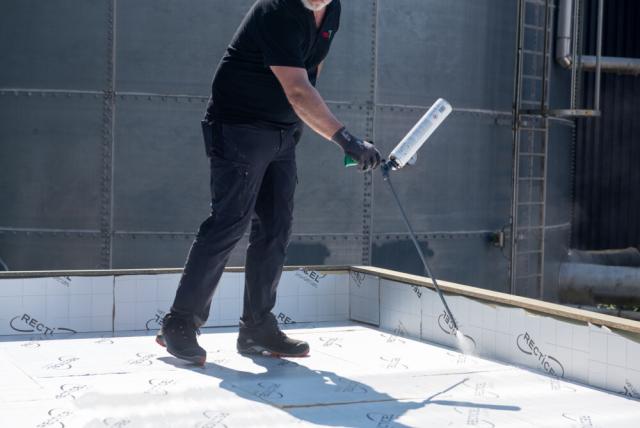 700056_spraytec_tak.jpg Spraytec 750 ml